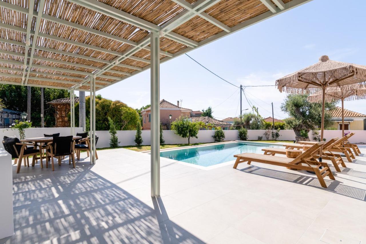 Casa Oliva * Tsoukaladhes